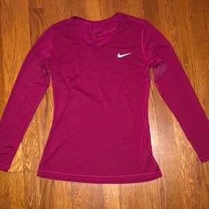 Nike Dri-Fit longsleeve shirt